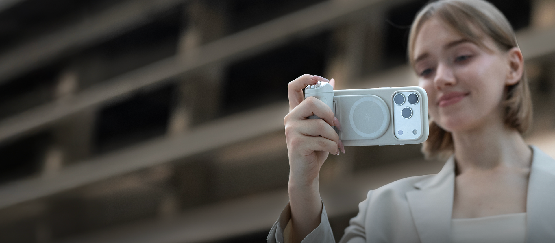 Phone Grips & External Lens