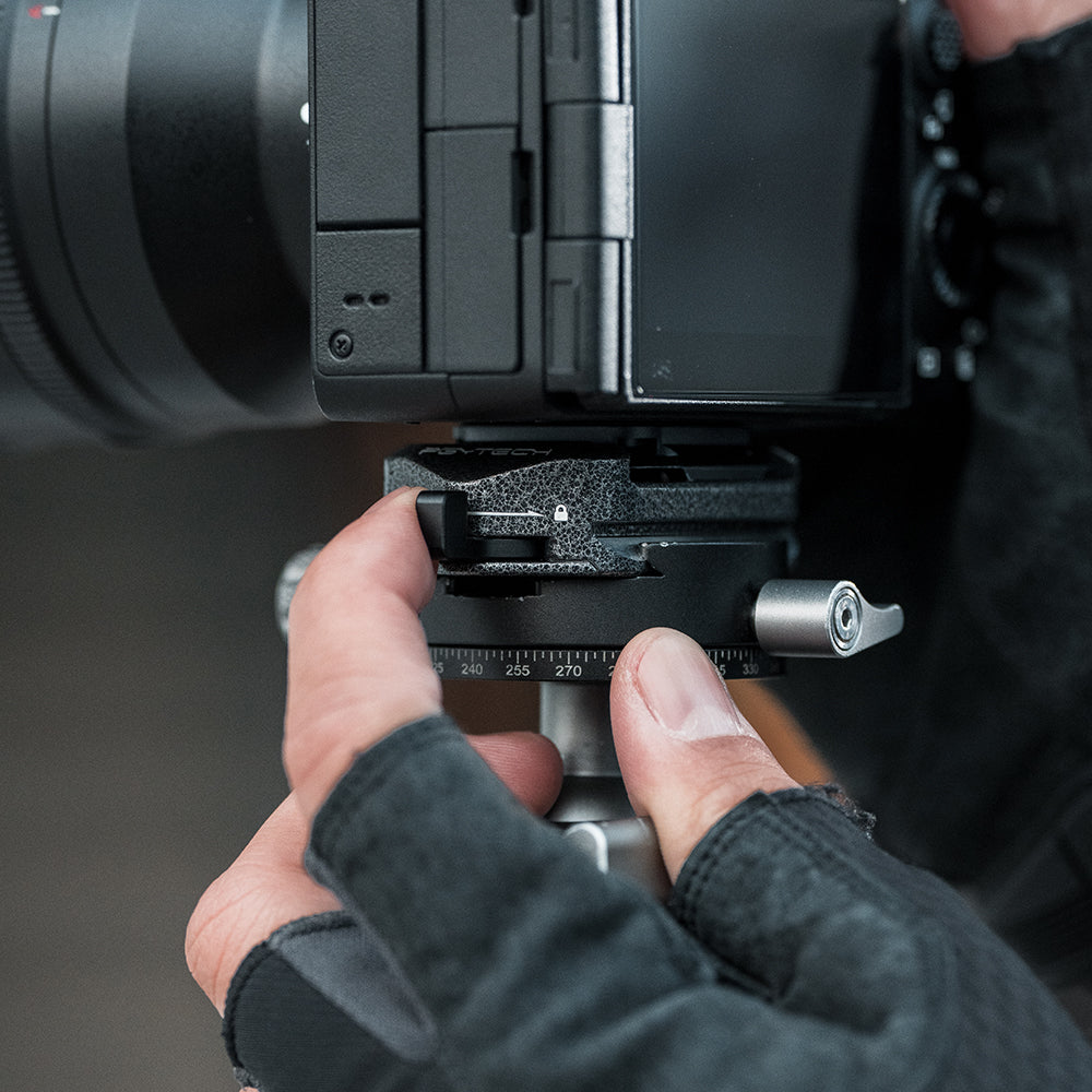 Arca-Type Quick Release Clamp & Plate V2:The Dual-locking system ensures secure, stable attachment without play