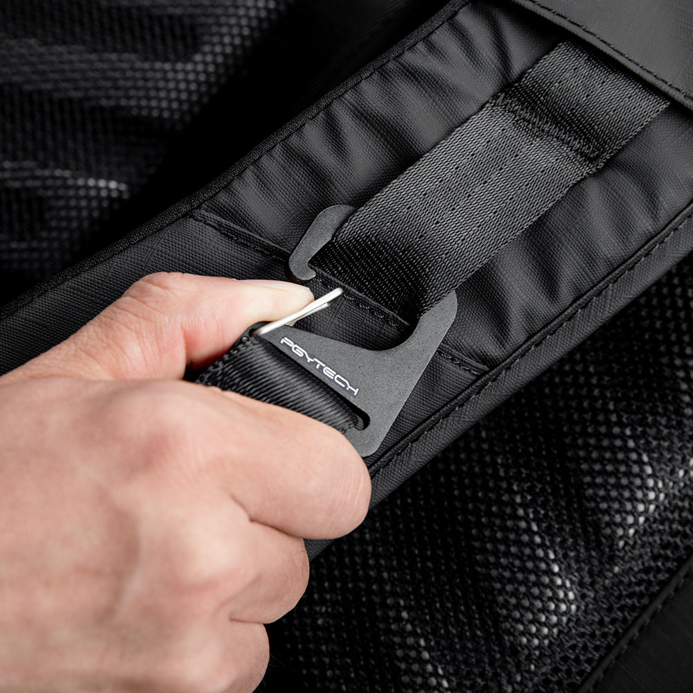 Backpack Camera Strap: Easily attaches to different backpacks via the end clip