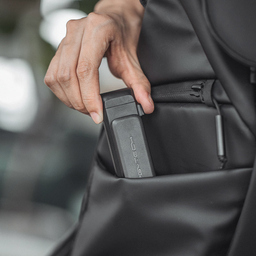 PGYTECH Cold Shoe Phone Holder
: Light and portable
