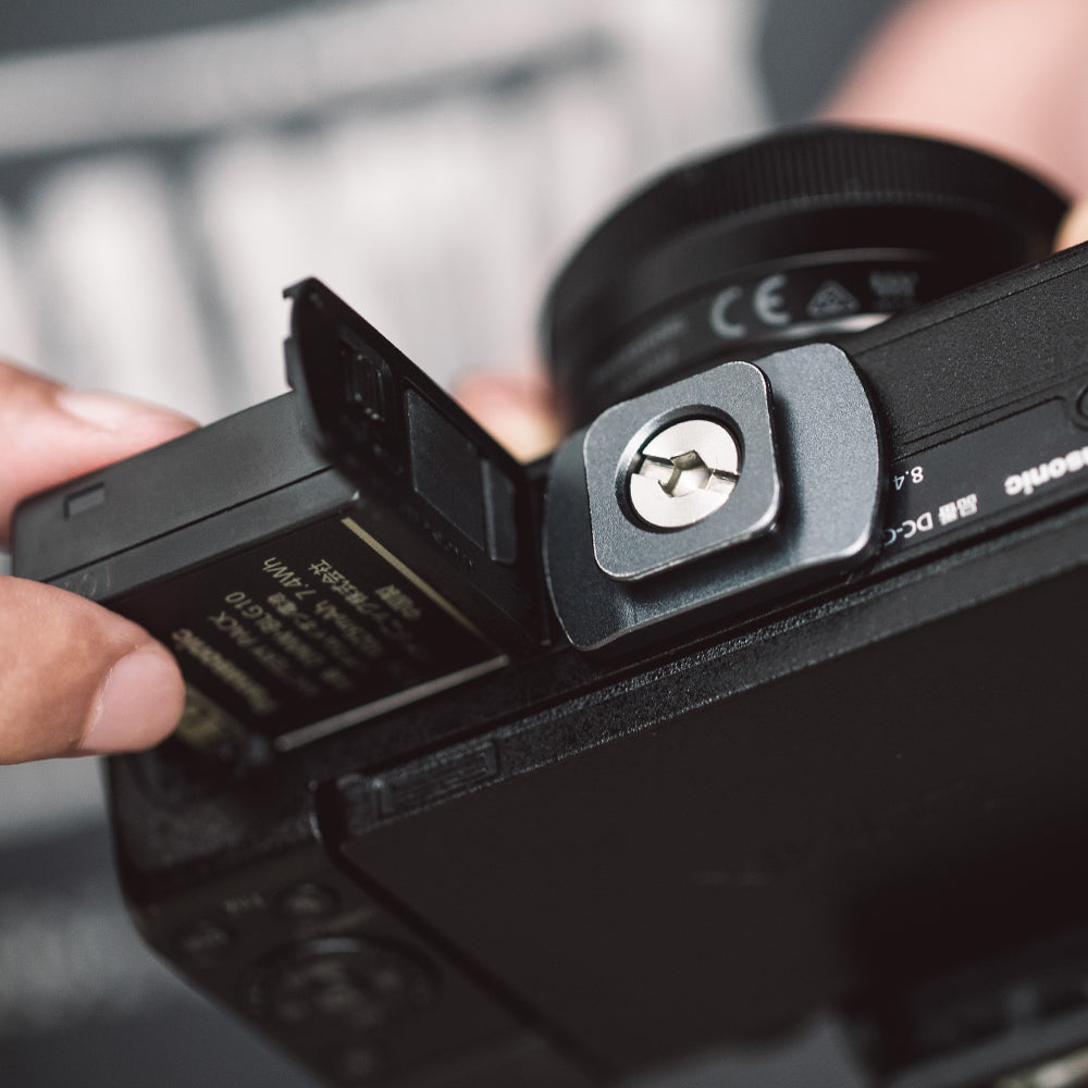 Damping Head Quick Release Plate：compact design display