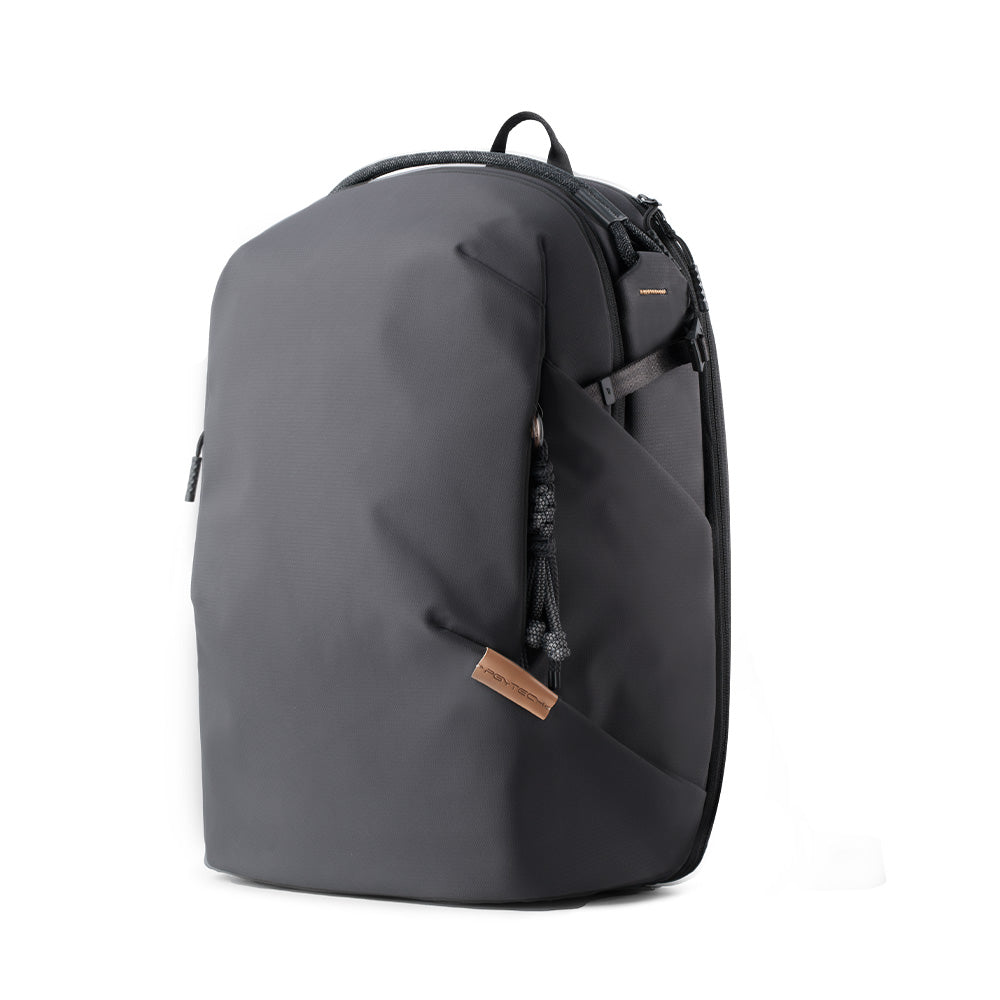 OneGo Lite Backpack-Matte Black-16L