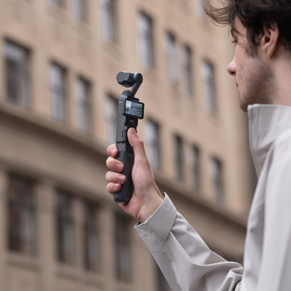 The Pocket Battery Handle Delivers Fast Charging and Extended Power to Keep Your Creativity Running.