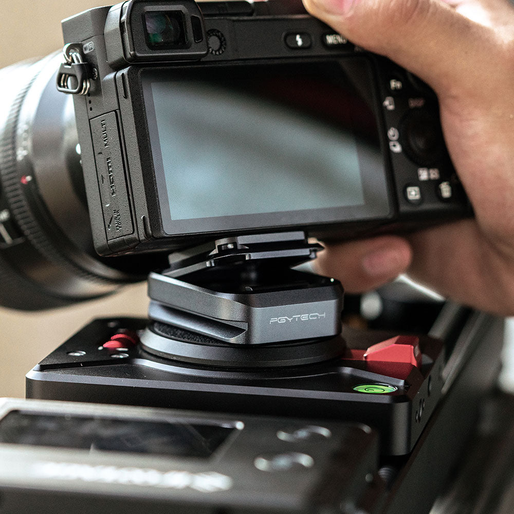 Arca-Type Quick Release Clamp & Plate：snaplock plate adapter quickly dismount display