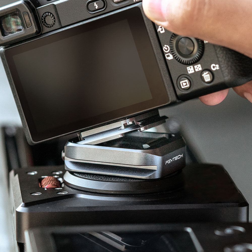 Arca-Type Quick Release Clamp & Plate：snaplock plate adapter with arca swiss connector display